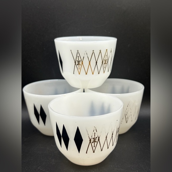 federal glass Other - 4 Federal Glass Vintage MCM Milk Glass Atomic Harlequin Dessert Custard Cups